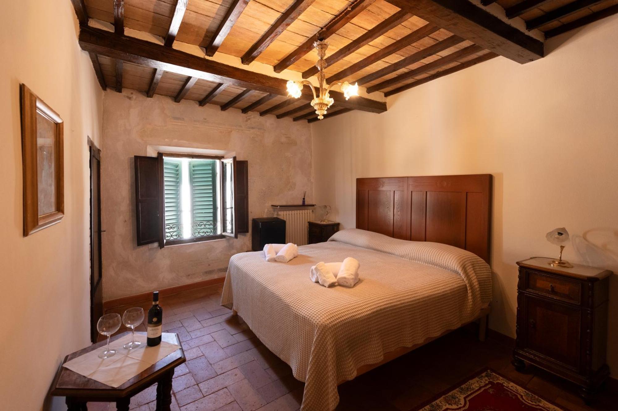モンタルチーノ Il Palazzo Del Cardinale Bed & Breakfast エクステリア 写真