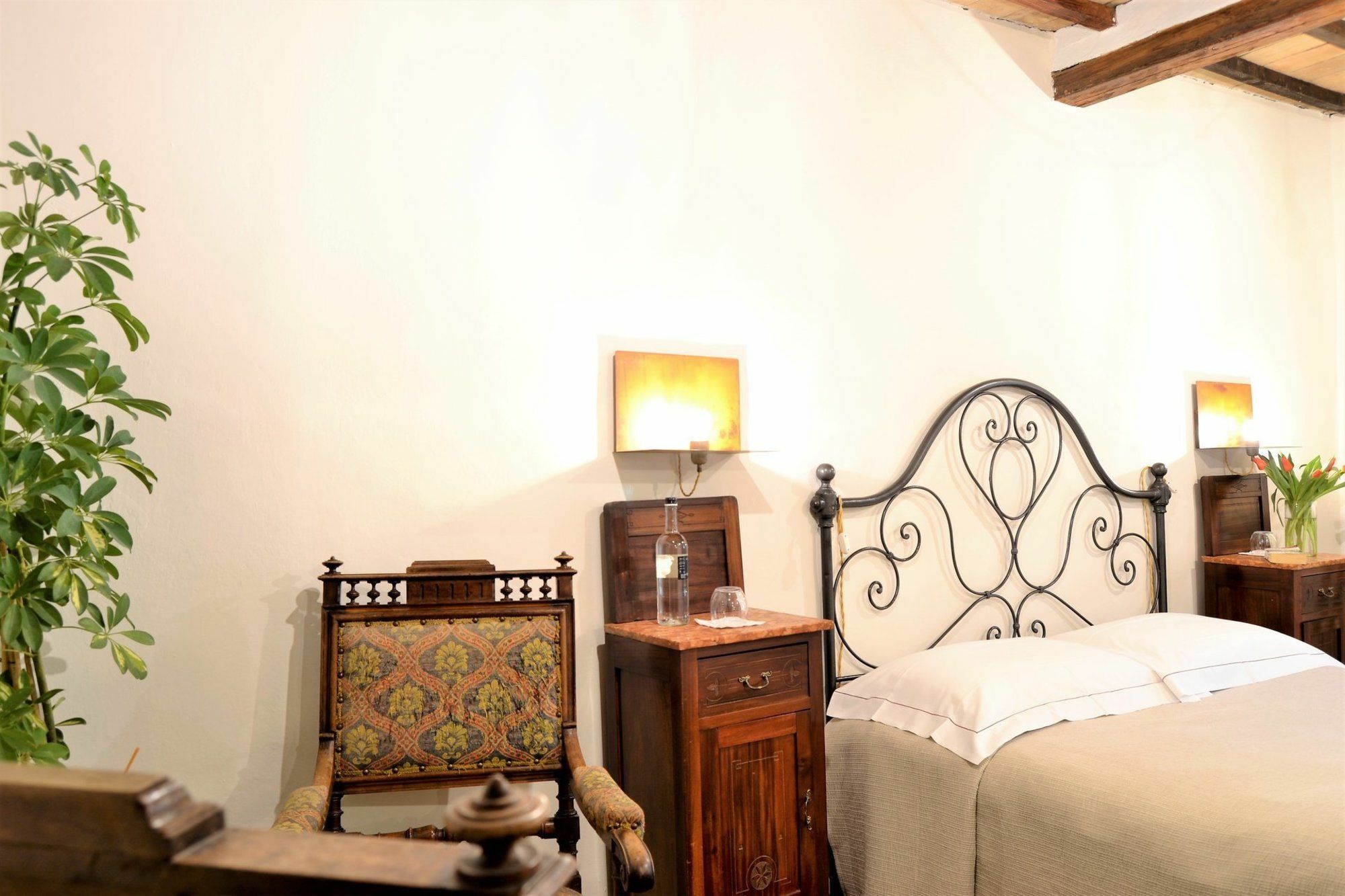 モンタルチーノ Il Palazzo Del Cardinale Bed & Breakfast エクステリア 写真